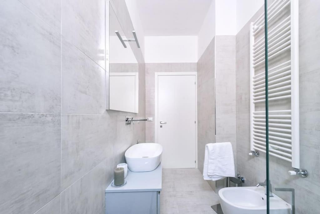 Domus Delia Pescara Centro Apartment Екстериор снимка